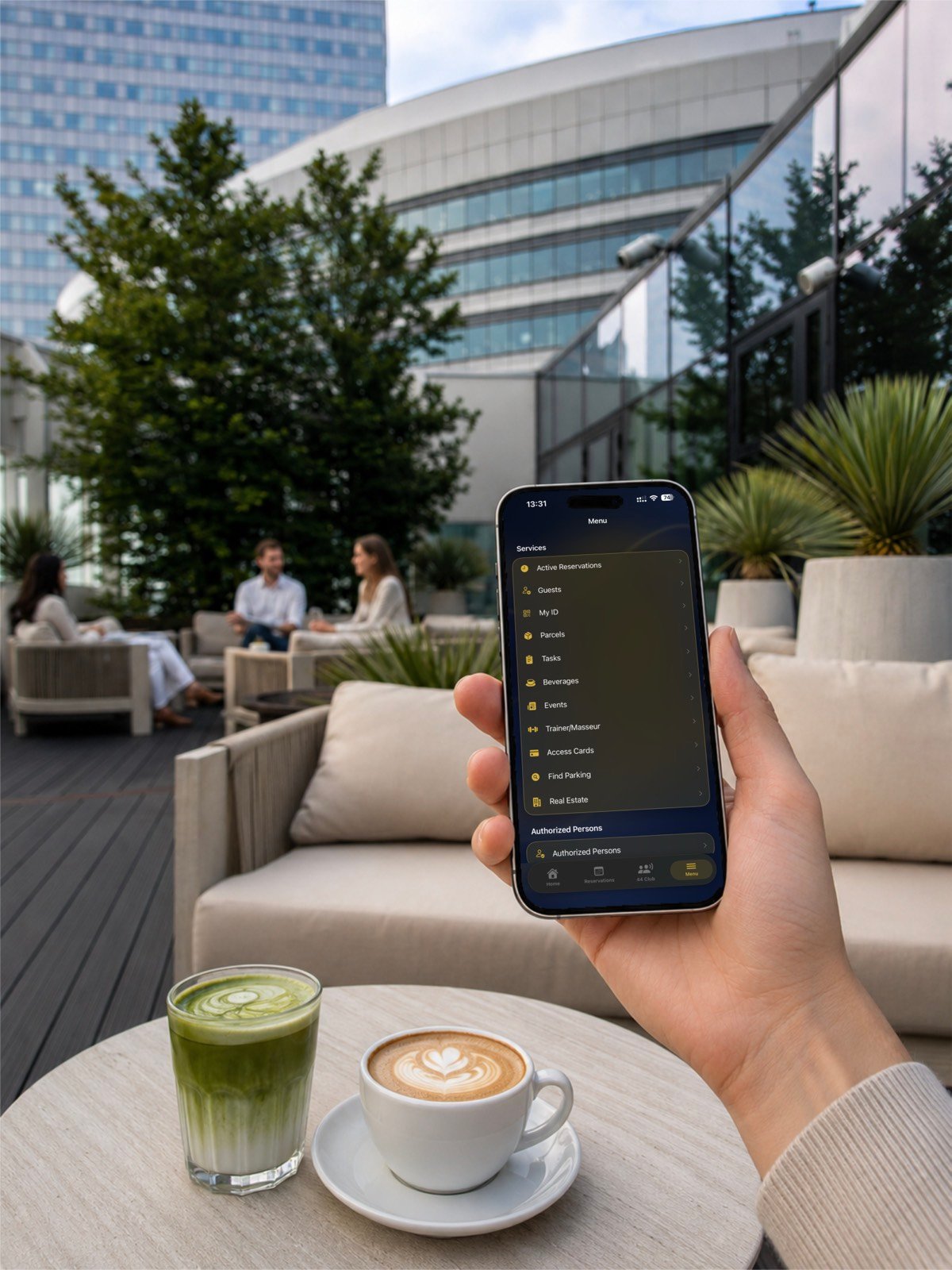 Aplikacja mieszkańca Resident App w Złotej 44